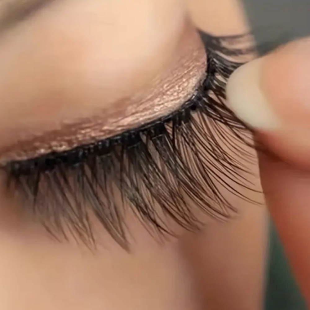 NIB eyelashes adhesive